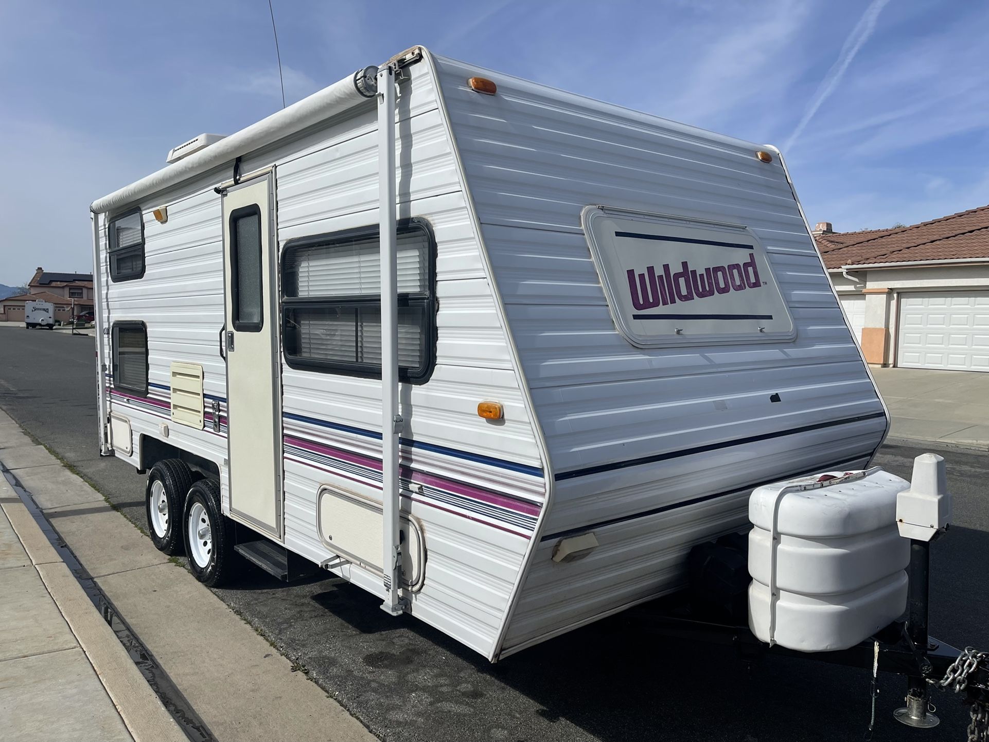 1998 Wildwood Travel Trailer 20ft
