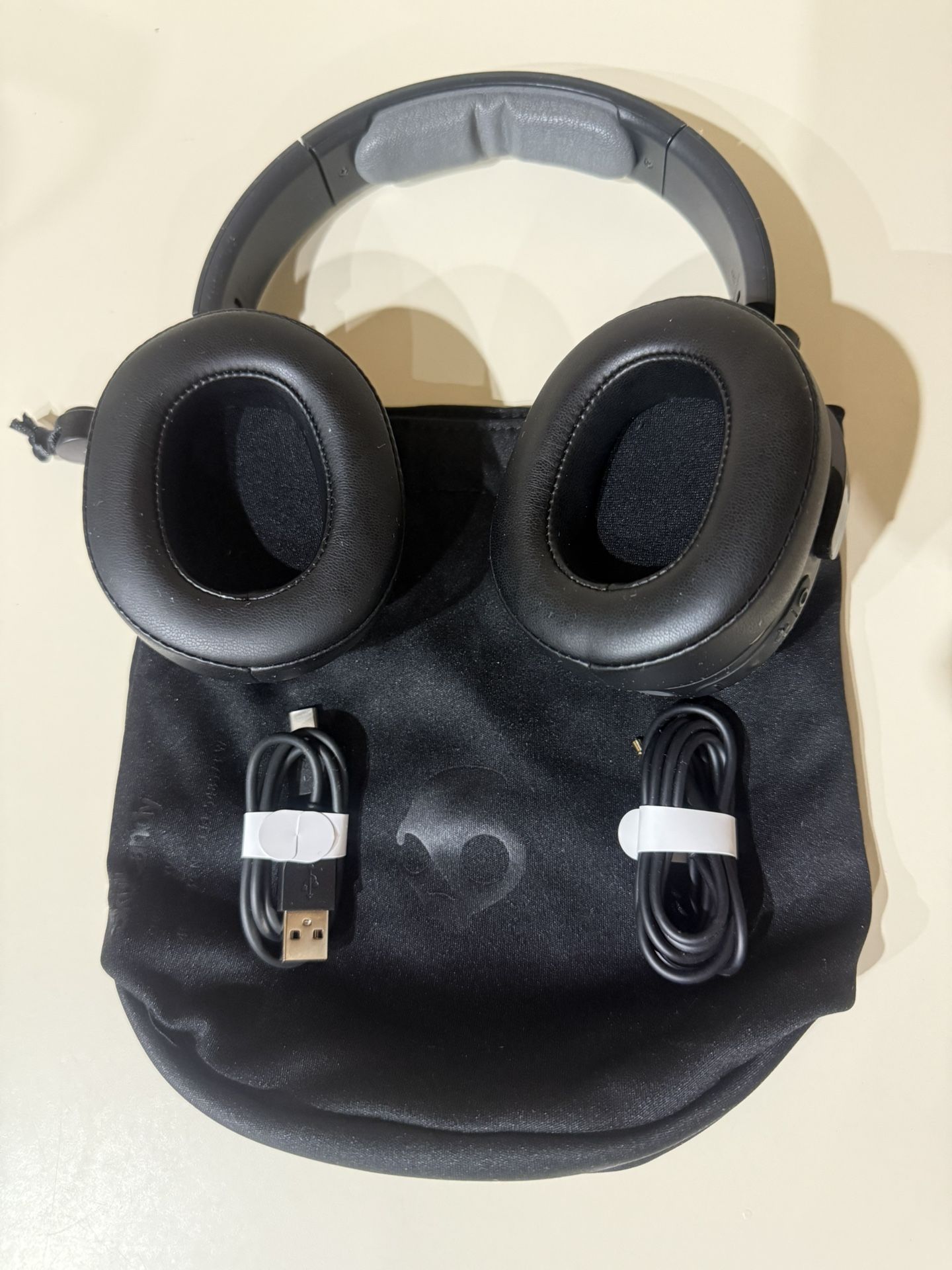 Skullcandy Hesh ANC PreOwned Black Wireless Bluetooth Over The Ear Headphones
