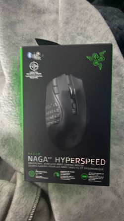 Razer Naga v2 hyper speed