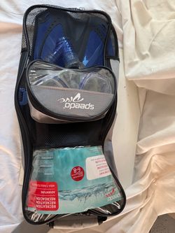 Snorkeling gear for adults