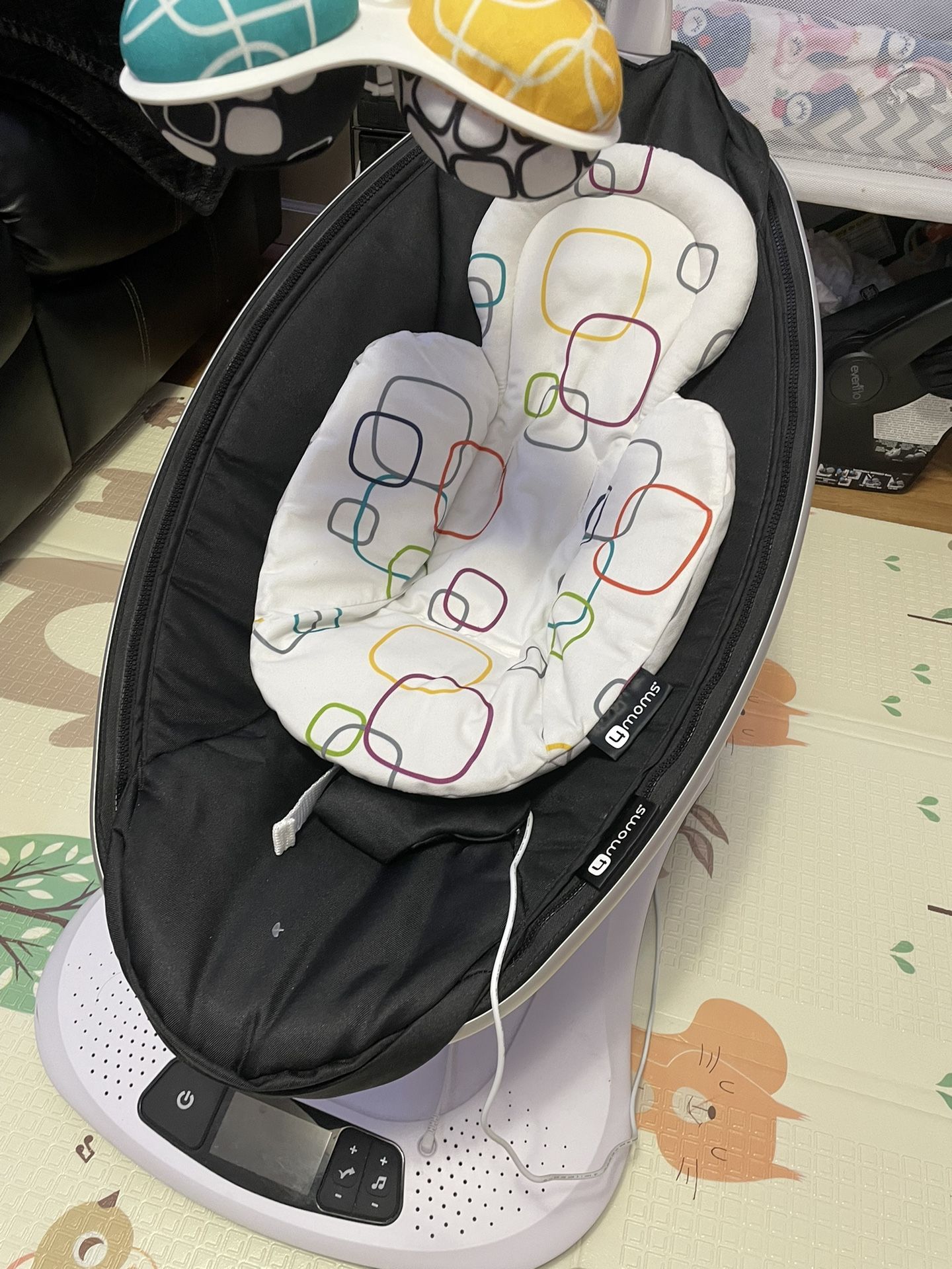 Mamaroo 4 Swing