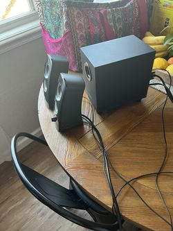 Z323 Speaker System with subwoofer