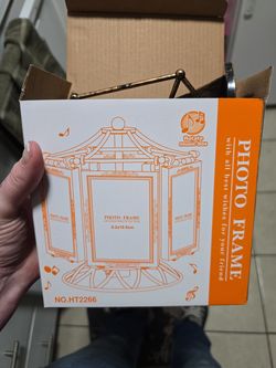 Rotating Frame Music Box