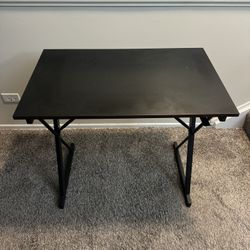 Gaming table 