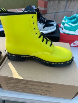 New Dr. Martin size 11 amazing color $175 plus tax