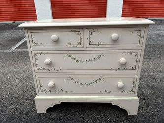 Vintage Distressed Lexington Hand Painted Dresser