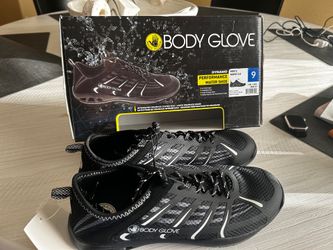 WATER SHOES (River, Lake , Creek or Beach) Body Glove