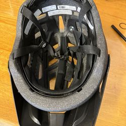 Giro Bicycle Helmet