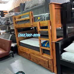 Triple Full Bunk Bed Oak With Mattresses Colchones Nuevos 