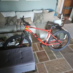 Aggressor Pro GT Moumtain Bike