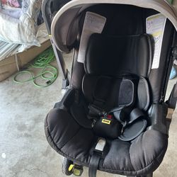 Doona Stroller 