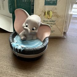 Dumbo Simply Adorable Walt Disney Classics Collection Figurine WDCC 1995