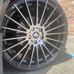 Alfina rims & Tires, All (4) alfina rims. Lexani Low profile Tires, 245/35Z20 95W XL CityTraxx H/P