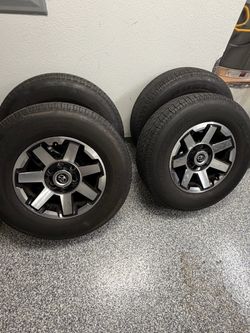 Toyota 4Runner Rims and Tires.
