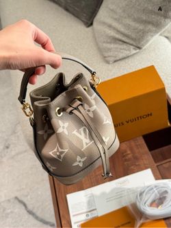 Leather Mini Bucket Handbag Crossbody Bag 