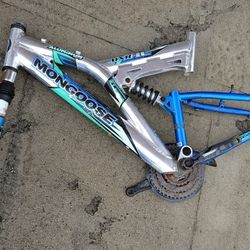 mongoose bicycle frame aluminium 21 speed dxr al mountain bike electric conversion frame $30