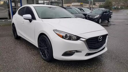 2017 MAZDA MAZDA3