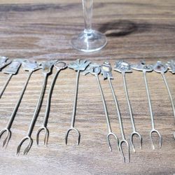 Alpaca Metal Dining Fruit Picks