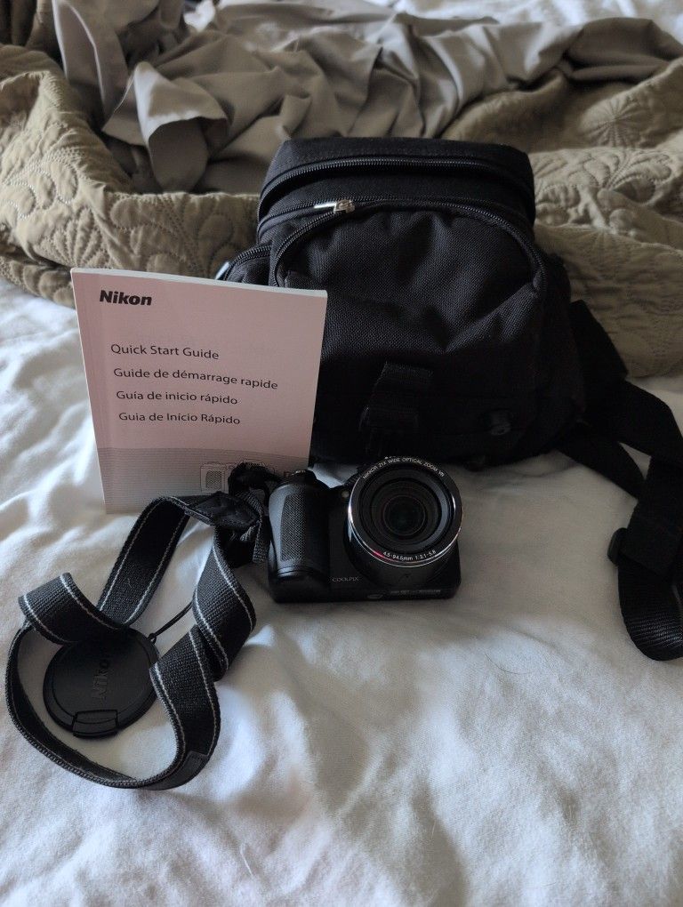 Nikon  Coolpix L120