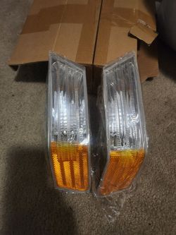 2007-2017 Jeep Patriot Turn Signal Lamp Assembly oem