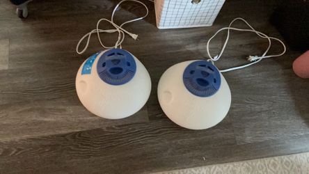 Pick up ASAP - TWO Vicks Warm Steam Humidifier with Night Light