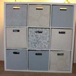White 9 Cube Shelf 