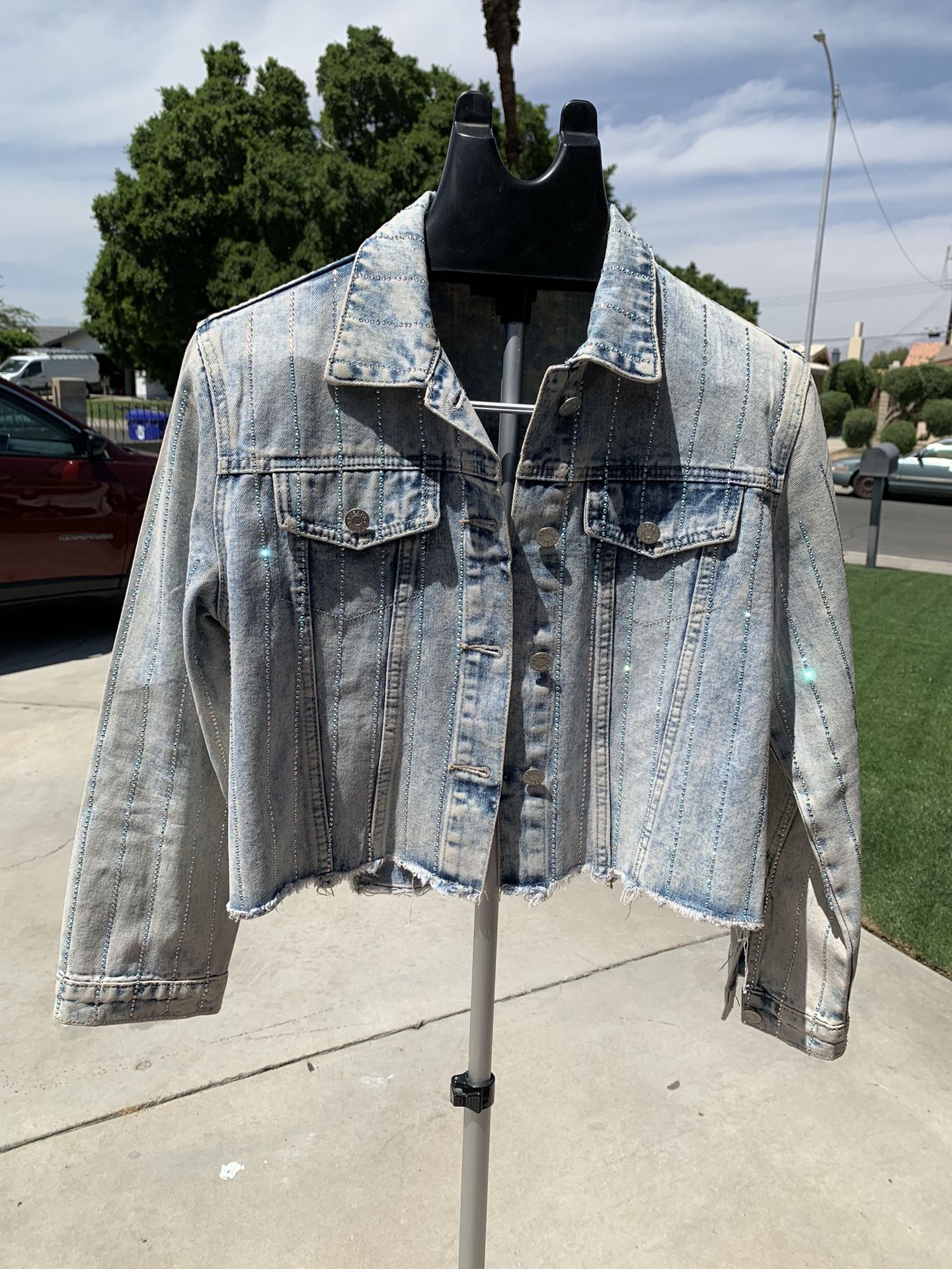 Beautiful Sparkly Jean Jacket 4 Coachella🥳