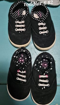 Toddler size 6 shoes