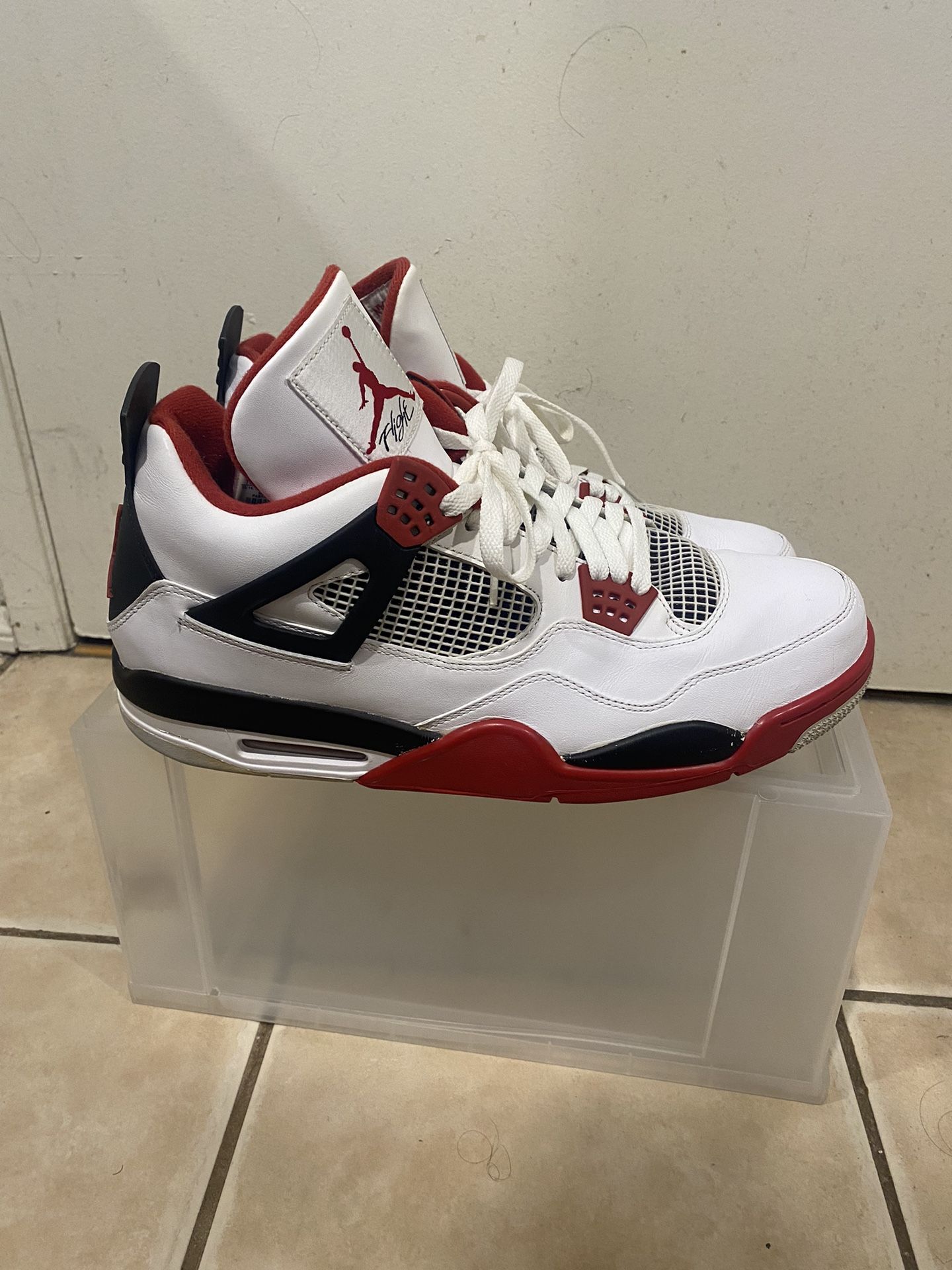 Jordan 4 Retro ‘FIRE RED’ (2012) (308497-110) Mens Size : 13.5