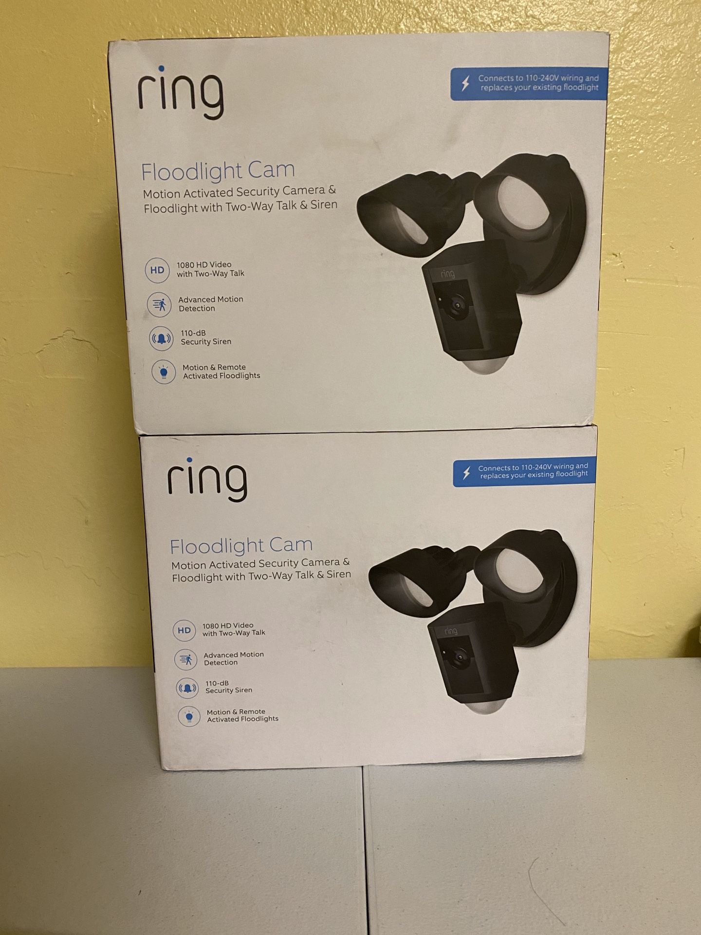 Ring FloodLight Camera Brand new never used