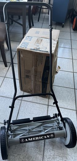 American Lawn Mower Company 18 in. 5-Blade Manual Walk Behind Reel Lawn Mower