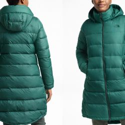 The North Face Coat For Women, Medium