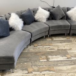 4PC Ninagolde Sectional 
