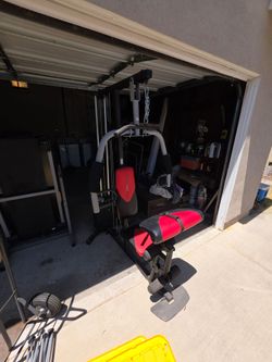 Weight lifting machine