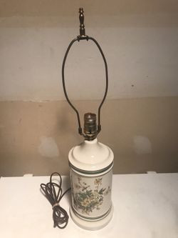 Vintage flowered canister lamp