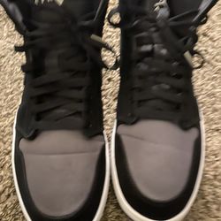 Like New Jordan 1s Size 13