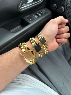 14K Gold Finish Bracelet