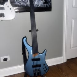 Ibanez 5 String Fretless Headless Bass