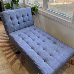 Futon Grey 68”x30” Great condition Snellville 