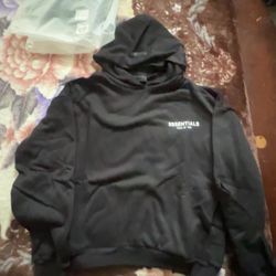 Men's ESSENTIAL Hoodie BLACK size M 