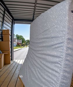 Serta King memory foam mattress