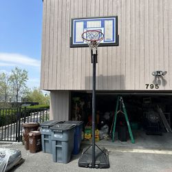 Basketball Hoop (SALE or Best Offer)