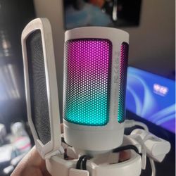 FIFINE Microphone USB-C cable included