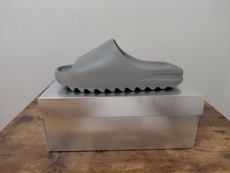 Yeezy ys-01 gray 13 New with original shoebox
