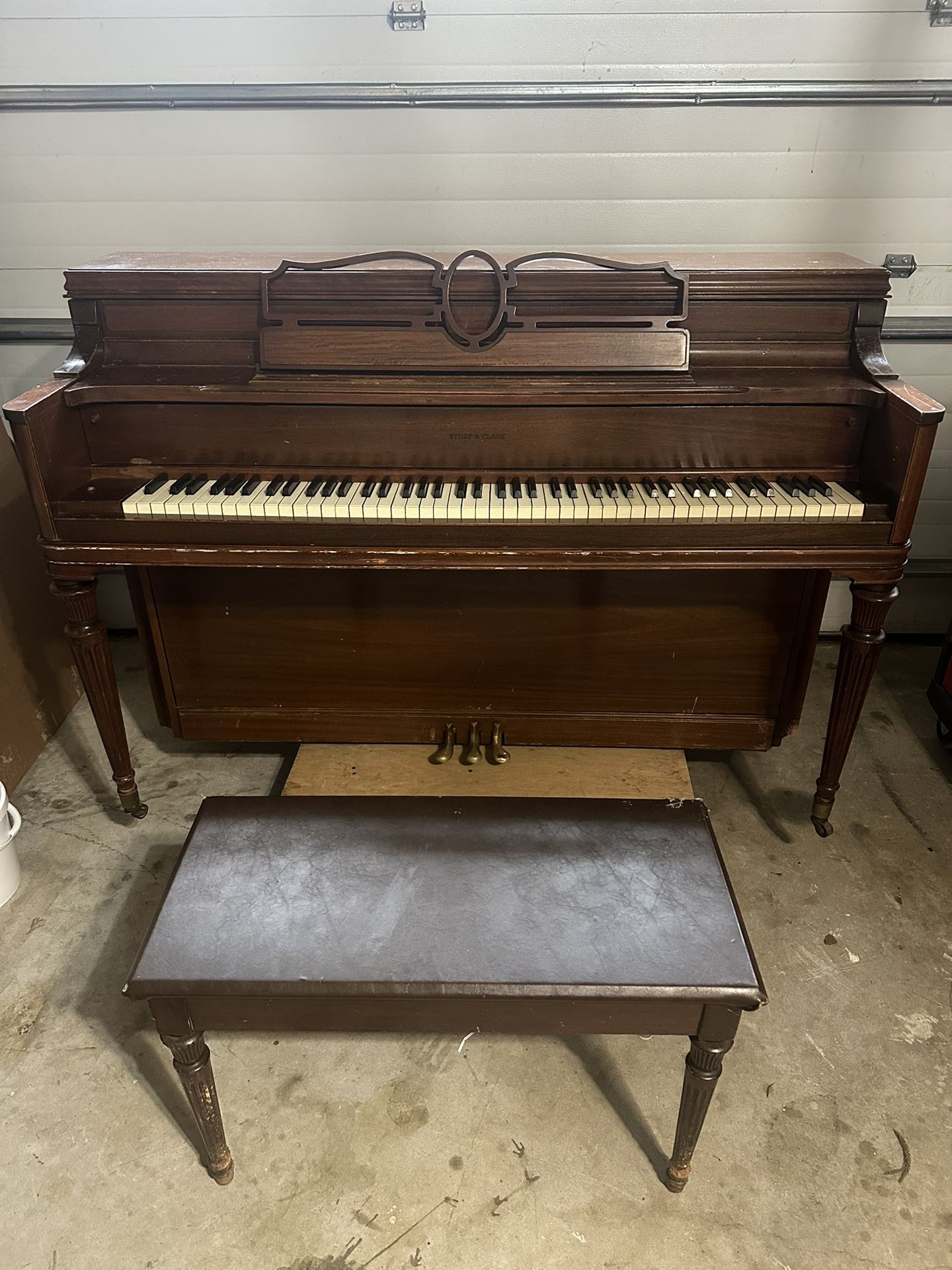 Free Piano