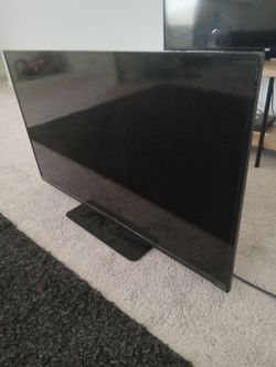 Vizio 4k UHD Tesla 39" TV
