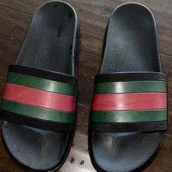 Gucci Slides 