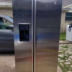 Ge Refrigerator 