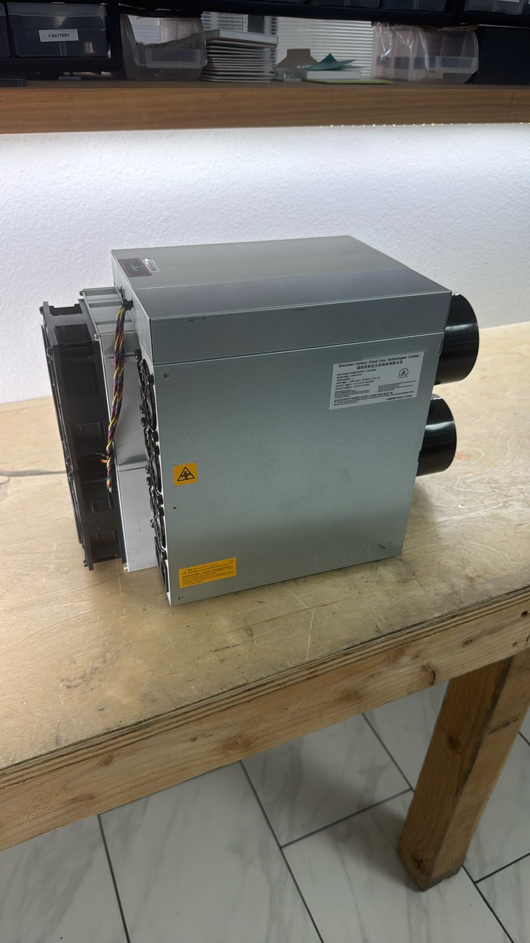 Antminer L7 – High Efficiency Crypto Miner