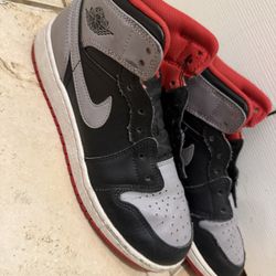 Nike Youth Air Jordan 1 Mid GS "Bred Shadow" Sneakers sz 4.5